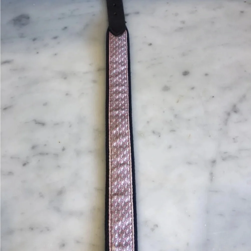 Vineyard Vines pink whale‎ belt